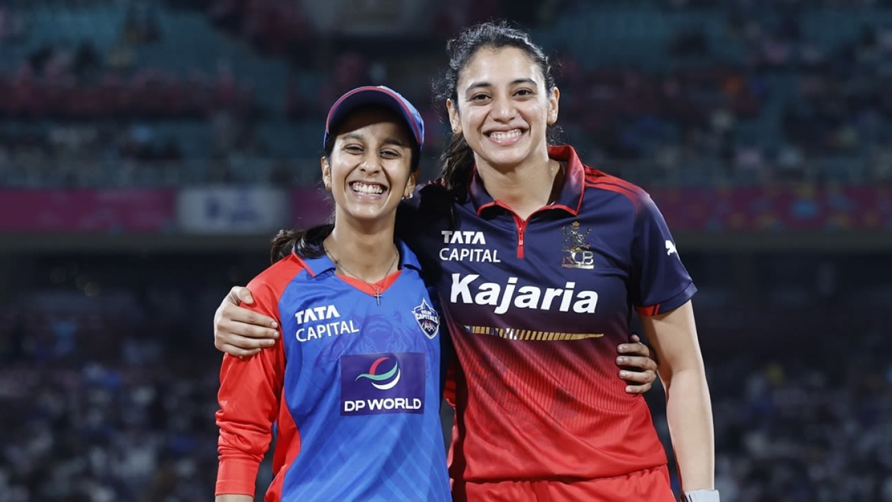 DC vs RCB: Smriti Mandhana Aur Jemimah Rodrigues Ke Beech Ka Asli Powerplay, Kya Finally Trophy Ka Sukh Milega?