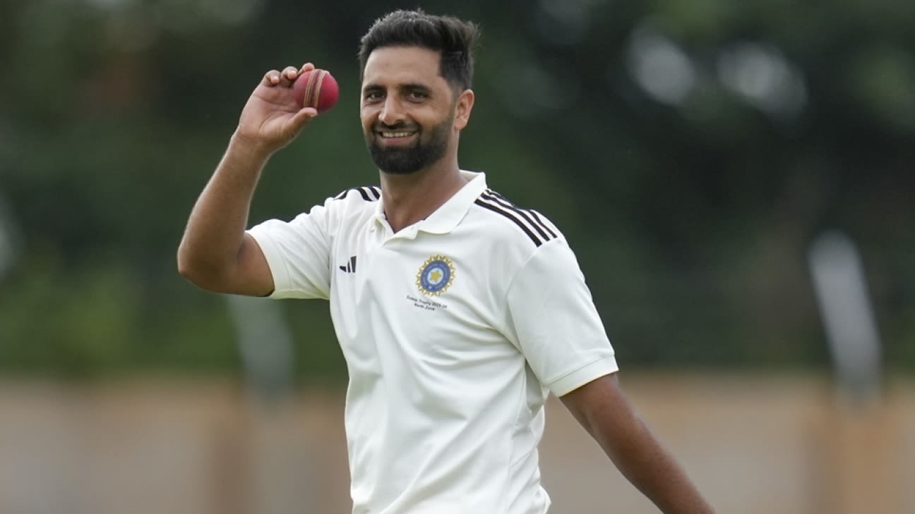 J&K ka Ranji Revolution: Auqib Nabi ki 12-Wicket Aandhi, Jammu aur Kashmir Ne Ranji Semi-Final mein Pehli Baar Qadam Rakha