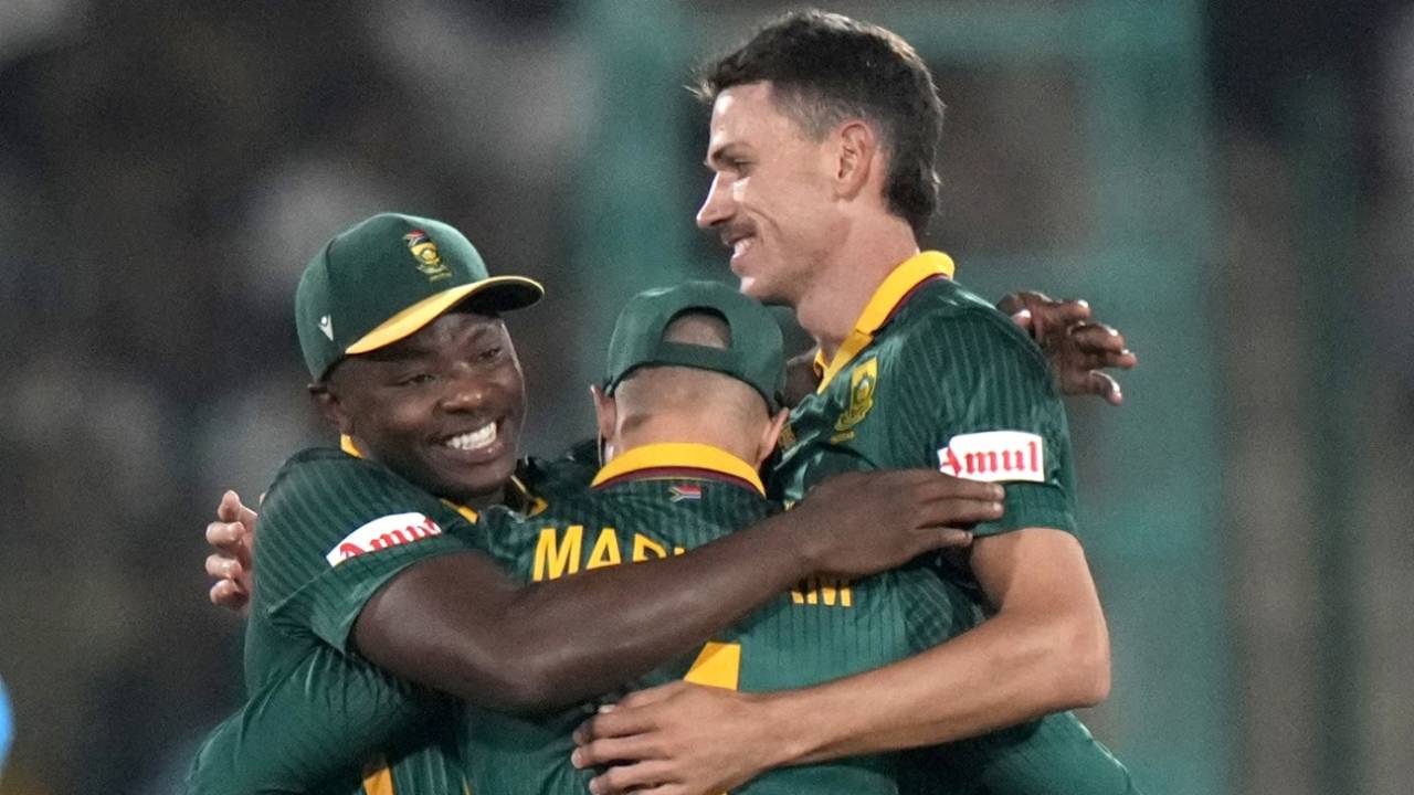 South Africa Ka Pace Ghoosla: Four Quickies Against Canada; Nortje Khel Se Bahar