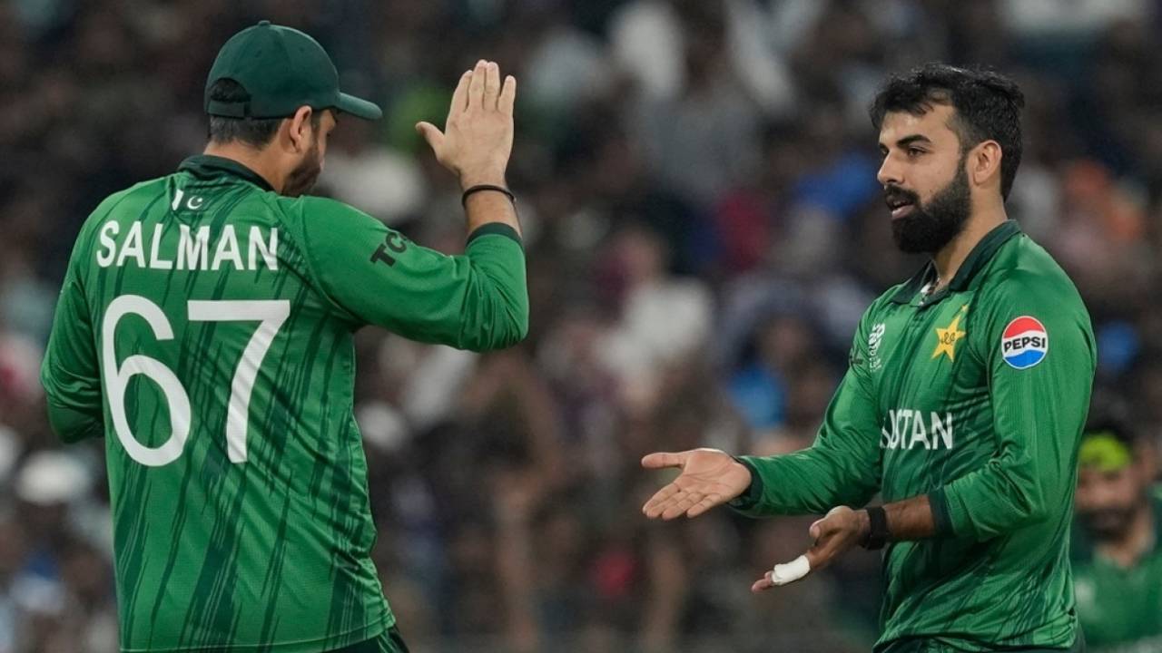 Pakistan vs USA: Farhan aur Shadab ne bachayi izzat, par kya Sunday ko India ke aage tik payegi Babar ki Sena?