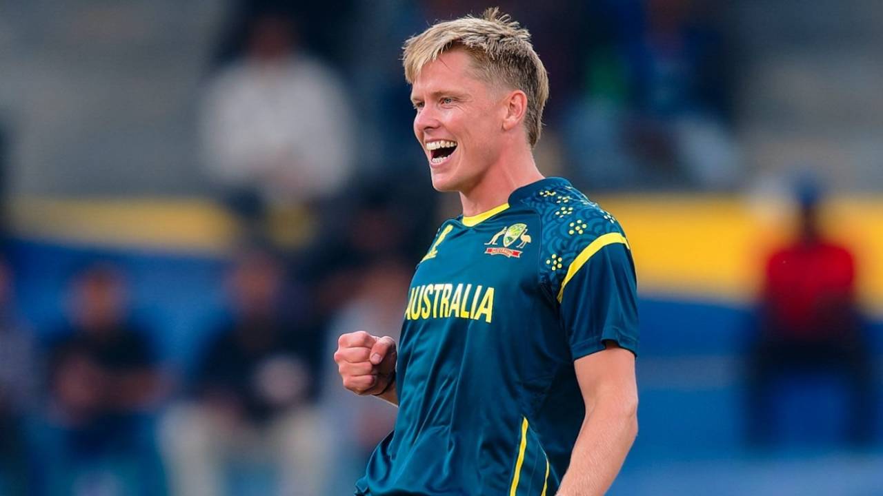 Australia Ki Clinical Dominance: Nathan Ellis Aur Adam Zampa Ki Ghaatak Bowling Ne Ireland Ko Udai Dhajjiya