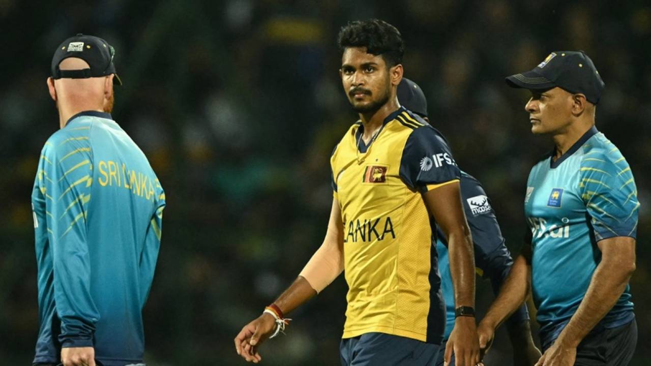 Sri Lanka ki tension badi: Matheesha Pathirana injured against Australia, World Cup campaign par mandraye khatre ke badal