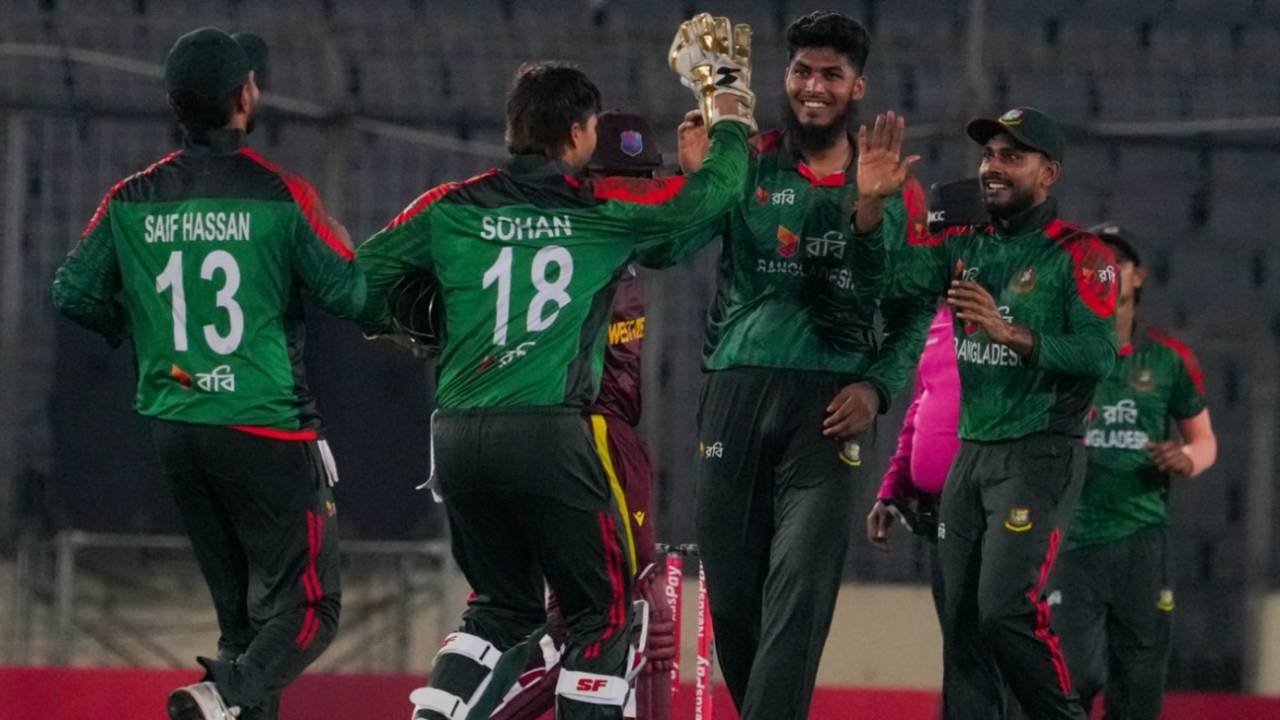 Panga Bhari Pad Gaya: Bangladesh New Sports Minister Wants To Patch Up With India And BCCI ASAP