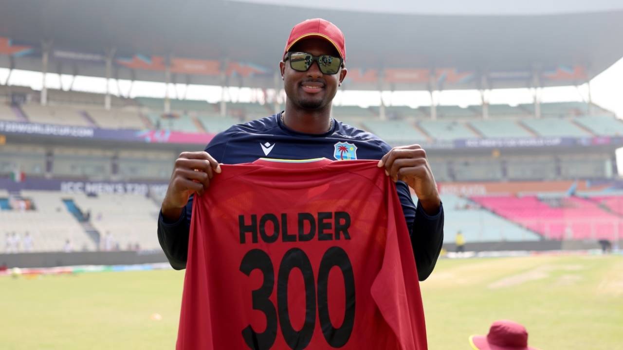 Eden Gardens Mein Jason Holder Ka 300th International Match: Italy Ne West Indies Ko Diya Pehle Batting Ka Challenge