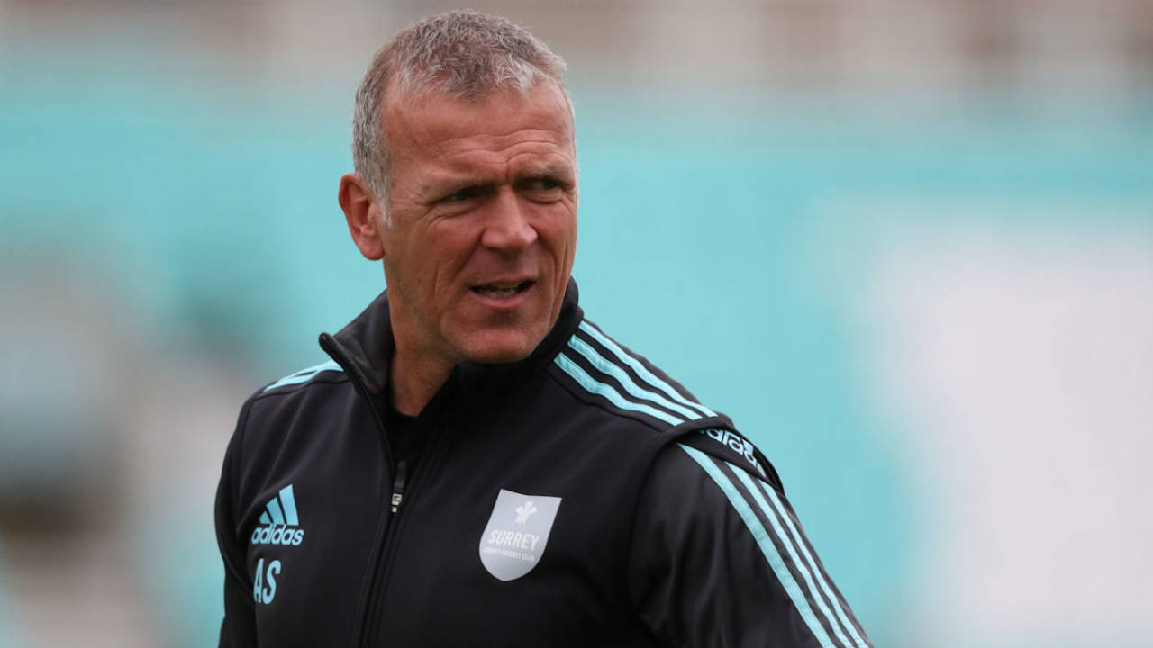 Alec Stewart Ne England Cricket Ke Speculations Par Diya Savage Reply: No Job To Say Yes Or No!