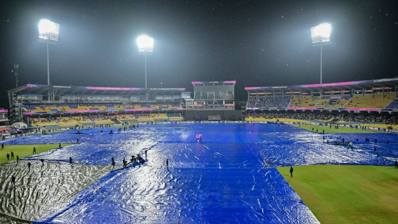 Colombo Ki Baarish Ne Bachayi Pakistan Ki Izzat: New Zealand Ke Khilaaf Bina Ek Ball Phenke Points Bat Gaye