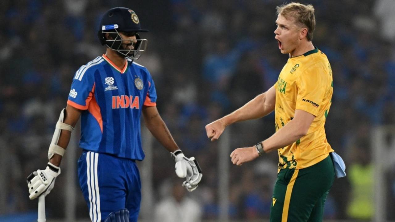 Washington Sundar over Axar Patel: Team India ke tactical gamble par uthe bade sawaal