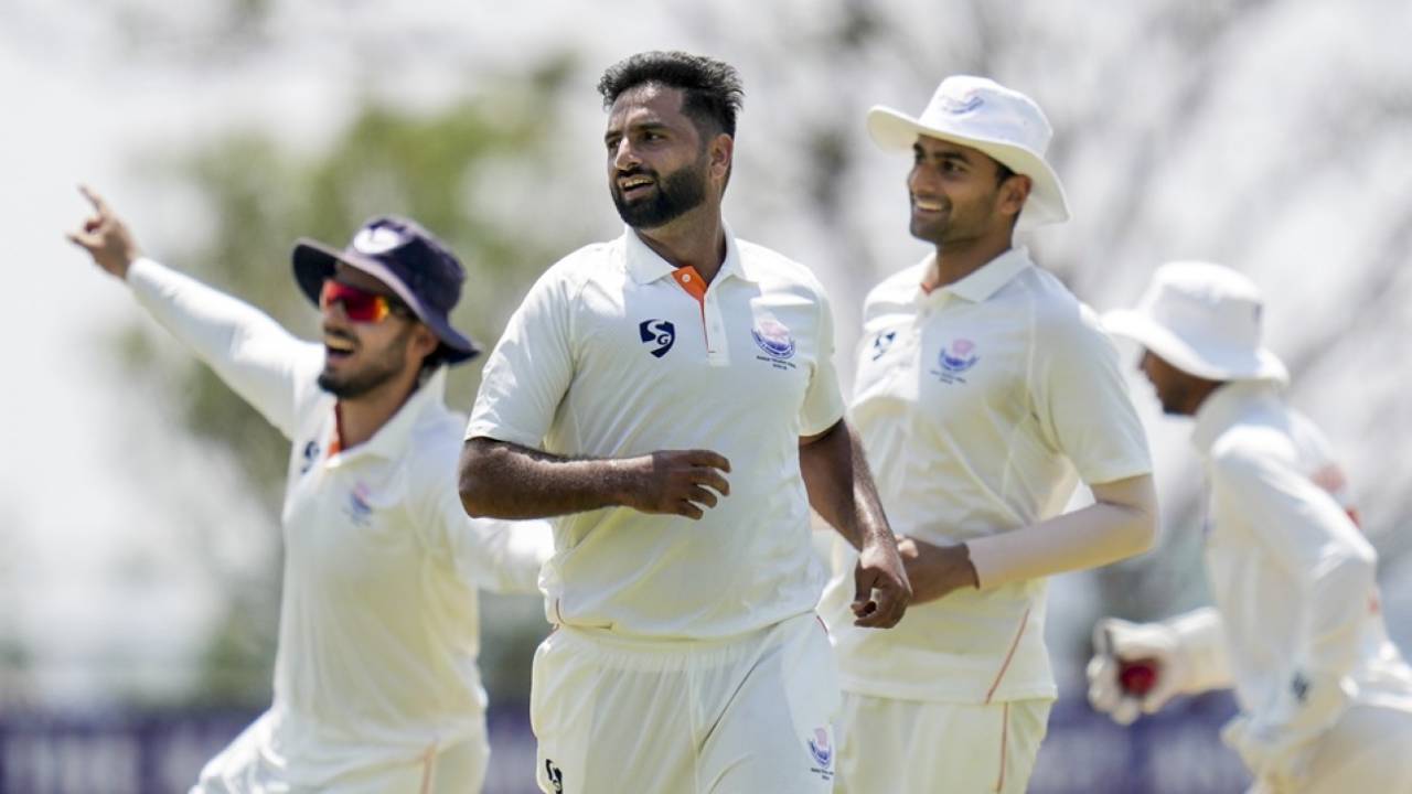 Ranji Final Masterclass: Auqib Nabi ne ukhadi KL Rahul aur Karnataka ki killiyaan