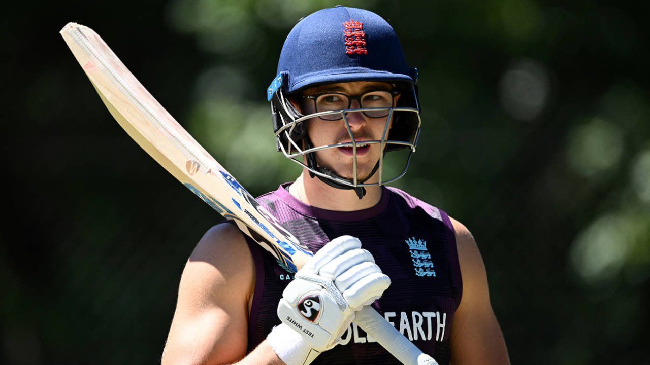 England Lions ne Pakistan Shaheens ka nikala tel: Abu Dhabi mein hui 9 wicket se sharmnaak haar