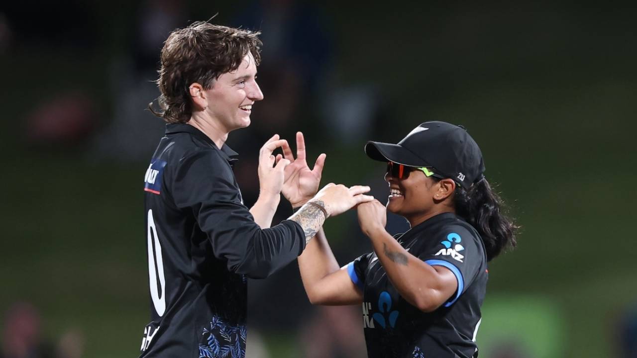 Nensi Patel aur Jess Kerr ka Kehar: New Zealand ne Zimbabwe ko 10 Wicket se Roda, Series par kiya Clean Sweep