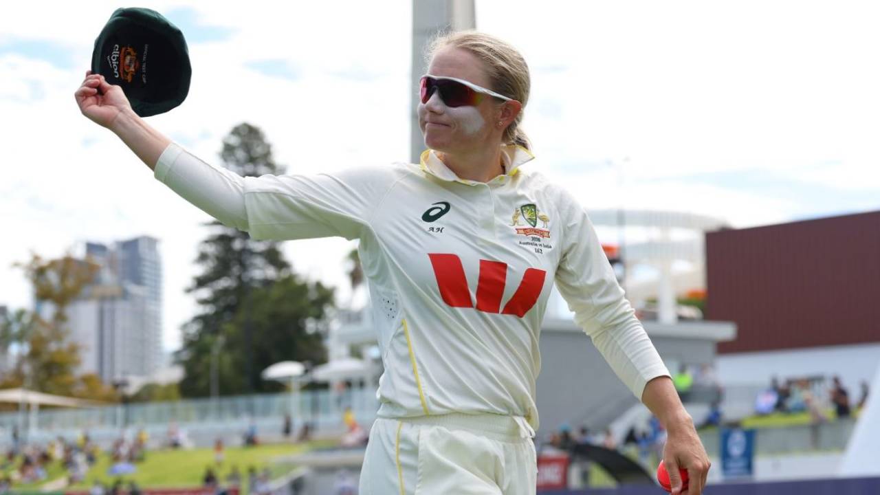 Australia ne India ko di 10 Wickets se Shikast: Alyssa Healy ka Shandaar Farewell aur Annabel Sutherland ka Toofaan