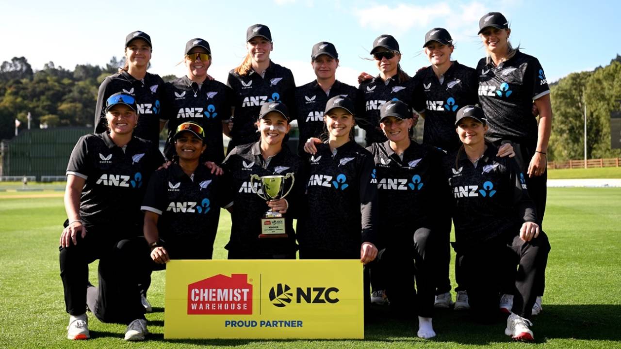 Amelia Kerr Ka All-Round Hungama! Captaincy Debut Mein Hi Hat-trick Aur New Zealand Ko 3-0 Ki Dominance!