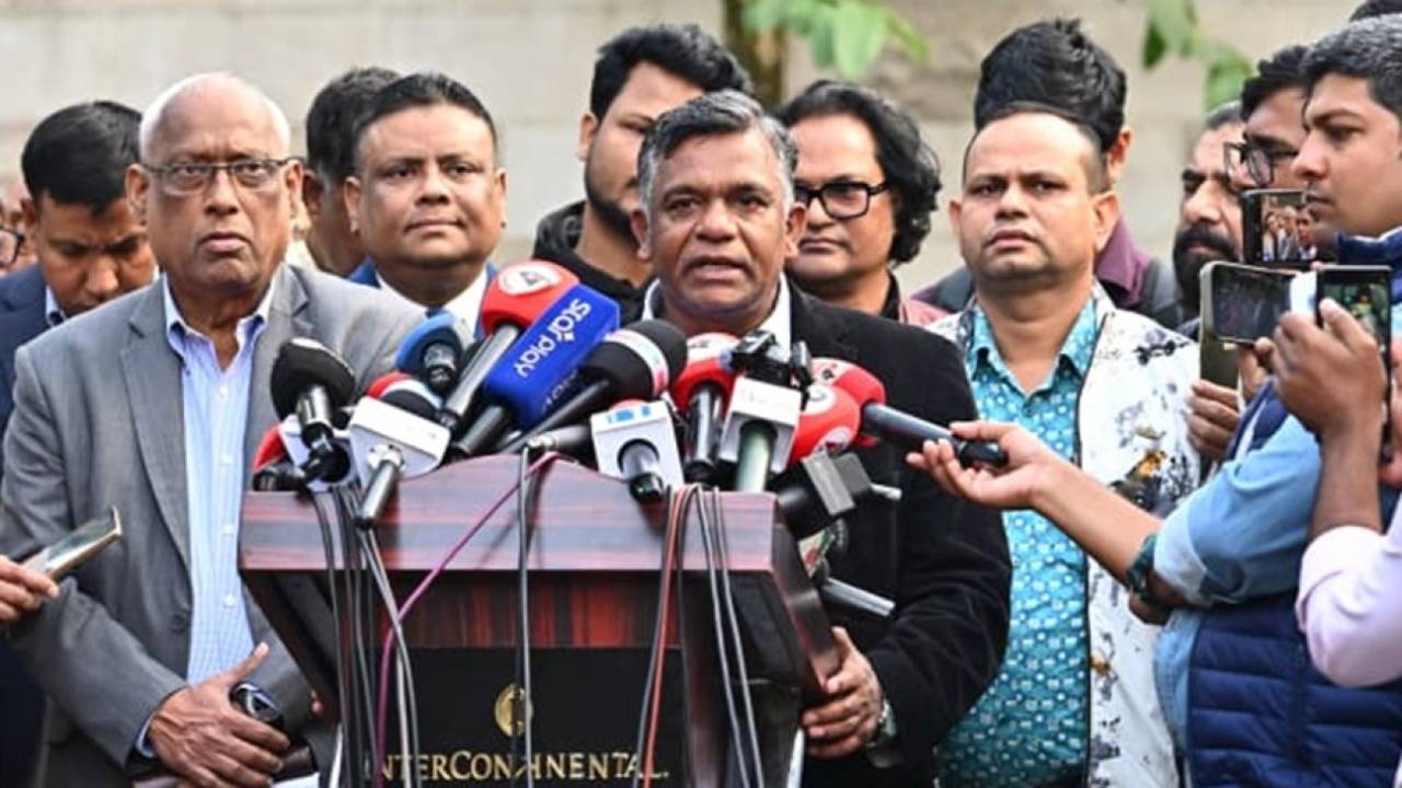 Bangladesh Cricket Board Mein Siyasat Ka Hangama: Kya ICC Ka Ban Ab Door Nahi?