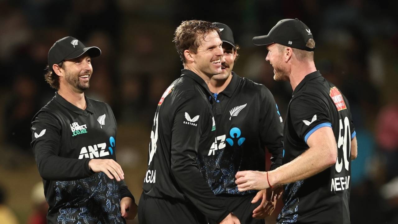 Kiwi Comeback Ka Raaz: Lockie Ferguson Ka Unfiltered Gyan, Ben Sears Ki Pace Ka Dhamaka!