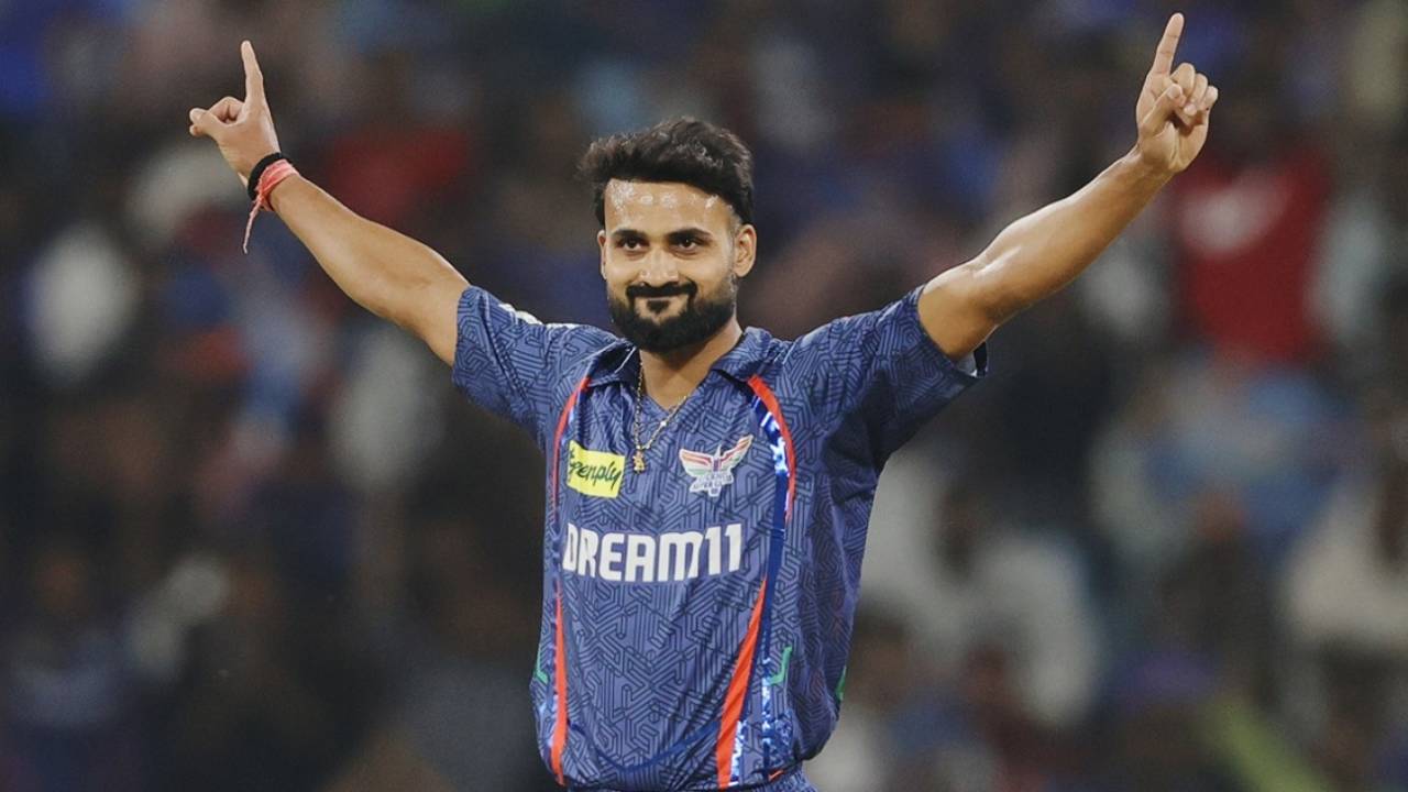 KKR का Masterstroke? Injured Akash Deep की जगह 'Hidden Gem' Saurabh Dubey पर दांव!