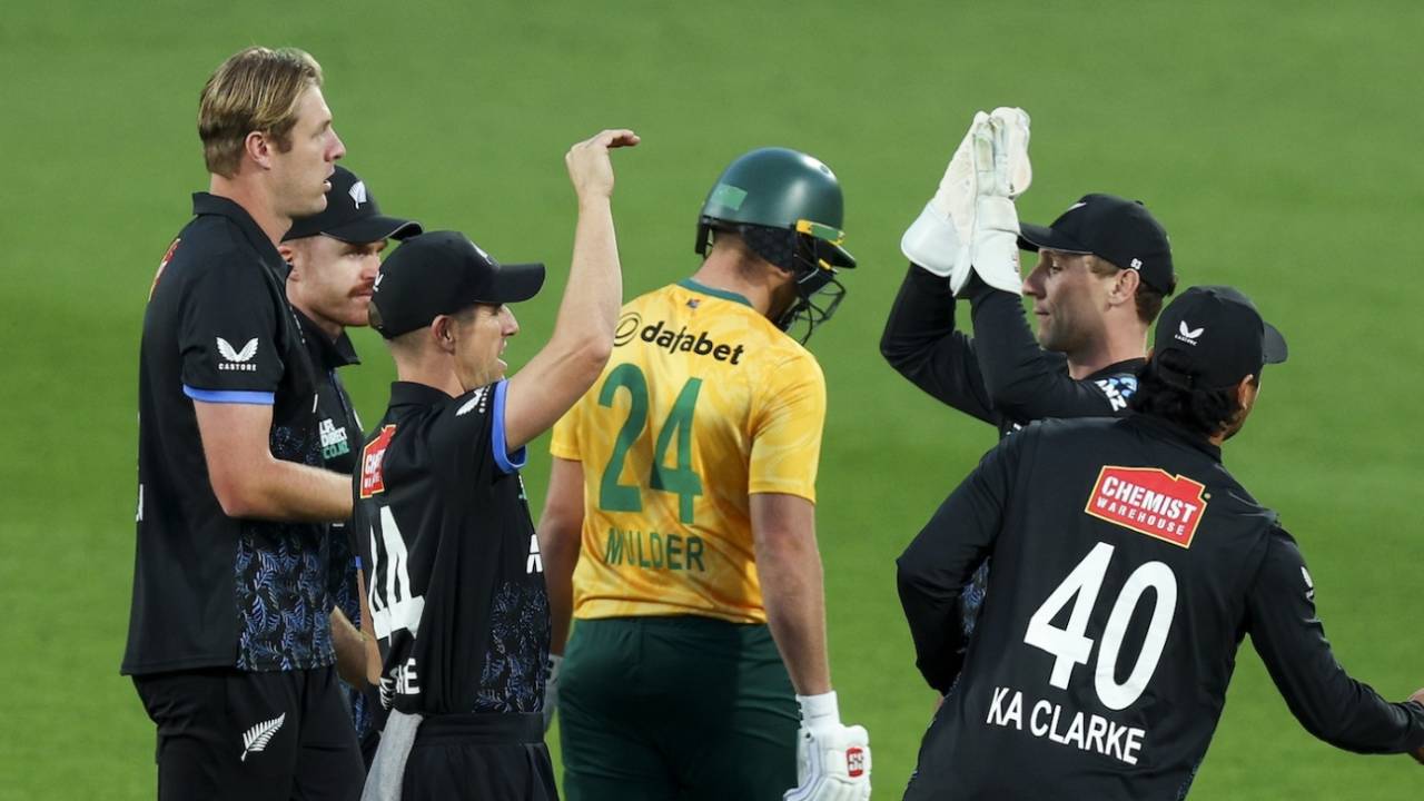 New Zealand aur South Africa ka Final Face-Off: Kaun Banega 'Naya Sher' Christchurch Mein?