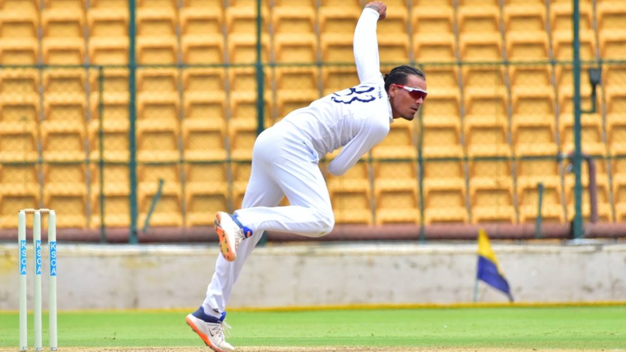 India Ka Spin Star Rahul Chahar: Surrey Mein Wapsi, County Championship Par Fir Hoga Kabza!
