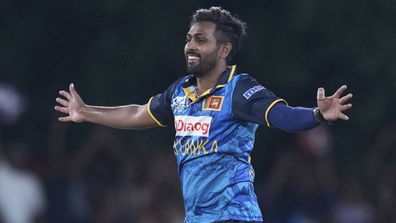 Shocking Blow For RCB: Nuwan Thushara Fails Fitness Test, IPL 2026 Debut Doubtful!