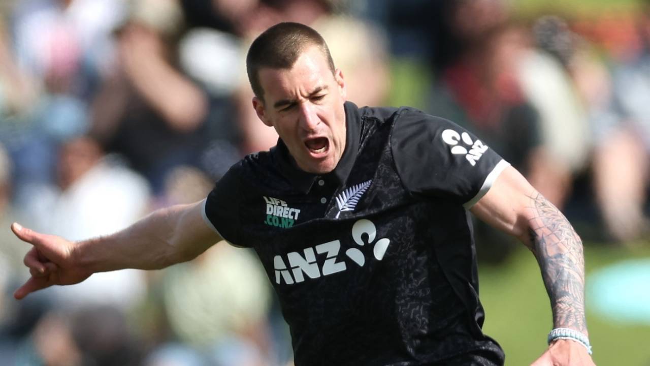 न्यूजीलैंड की White-Ball Squad में वापसी: Fisher, O'Rourke, Tickner का Bangladesh Tour पर Comeback, Foxcroft भी तैयार!