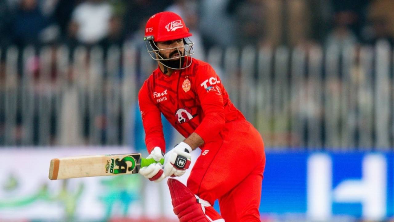 Jab Minhas Aur Shadab Ne Milkar Quetta Gladiators Ki Hope Par Phera Paani!