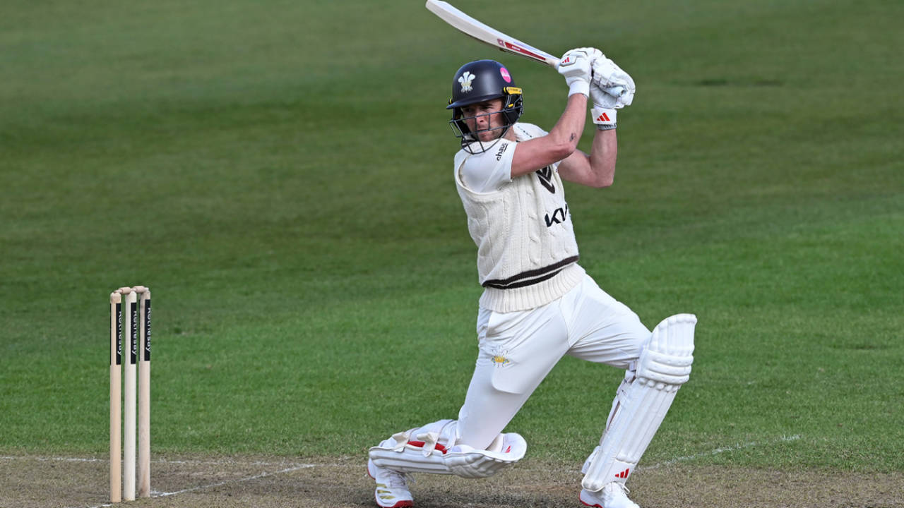 Foakes और Lawes की Masterclass: Surrey ne kiya Miraculous Comeback, Warwickshire ne gawai baazi!
