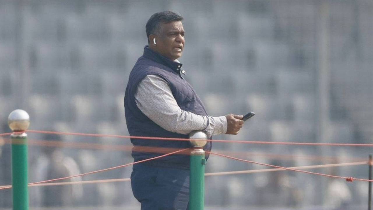 'कुर्सी नहीं छोड़ूंगा!' Aminul Islam का अड़ियल रवैया: BCB में Dominance या डूबती नैया का आखिरी सहारा?