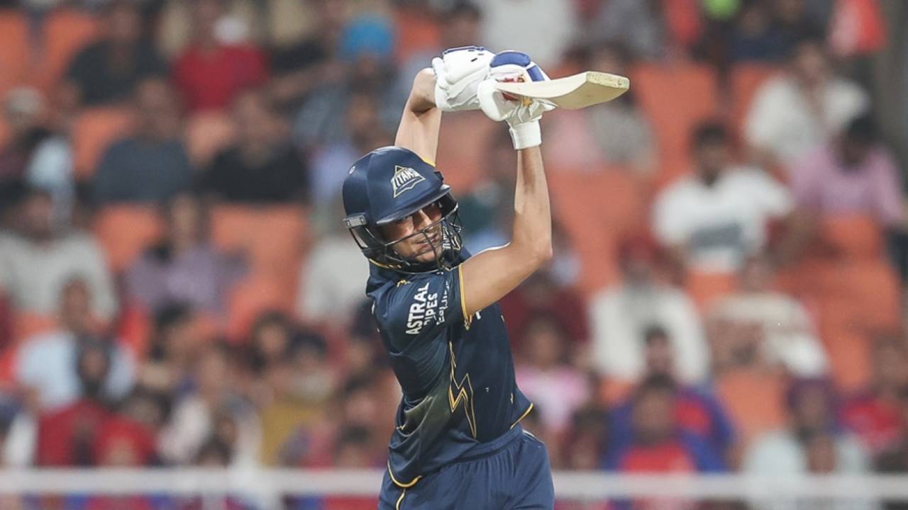 Axar Patel ki Toss Hat-trick! DC ne Chuna Bowl, Shubman Gill ki Dabaang Vaapsi!