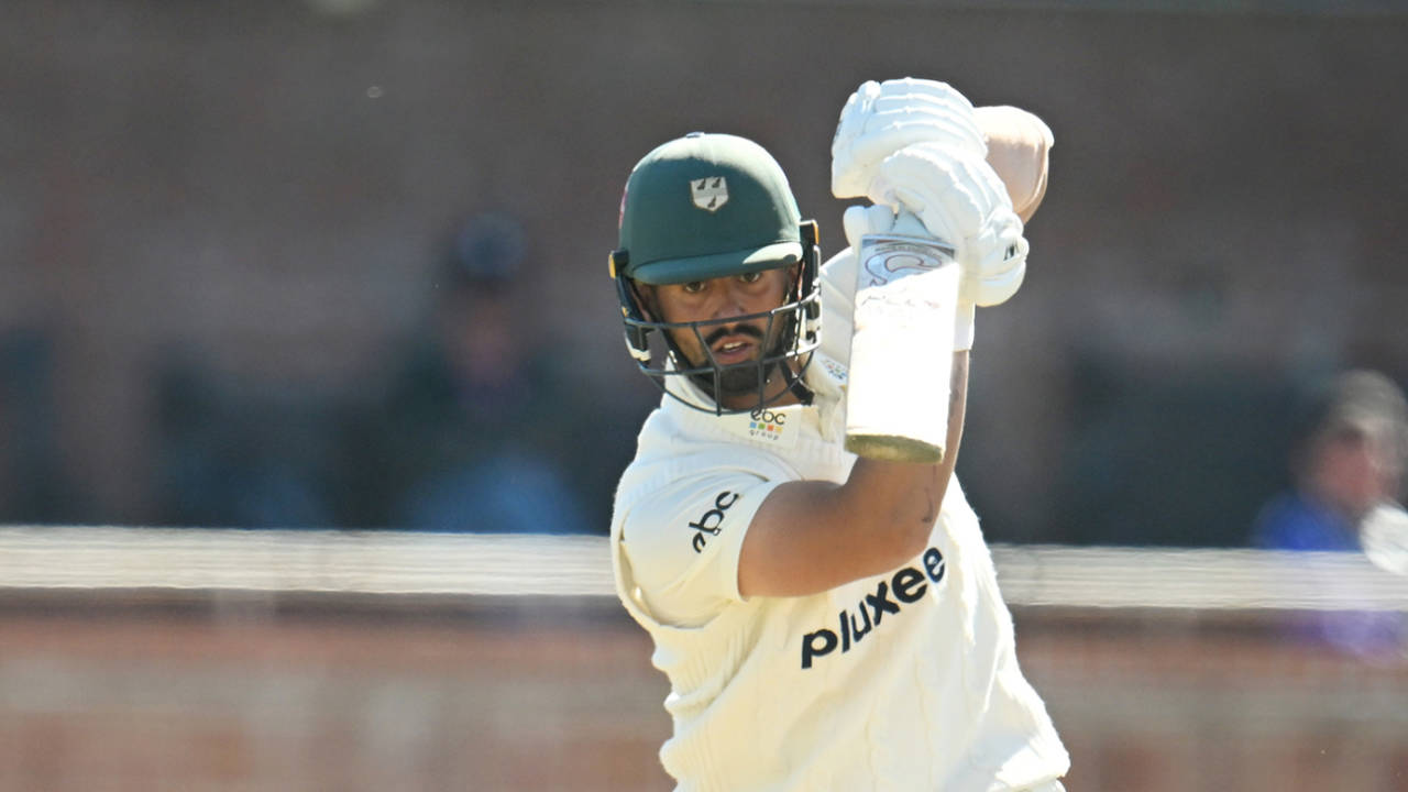 Brett D'Oliveira Ka Lord's Pe Masterclass: Bowlers Ke Raj Mein Akela Sher!