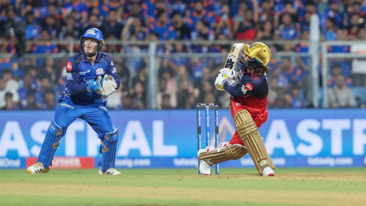 Wankhede Ka Raaj Hua RCB Ke Naam: Salt aur Patidar Ki Dominance Ne Mumbai Indians Ko Di Dhool!