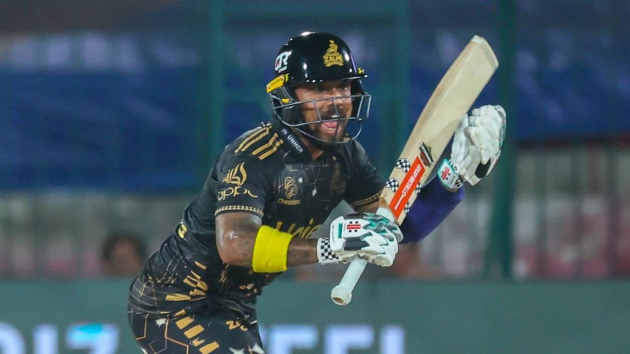 Kusal Mendis और Muqeem का जलवा: Peshawar Zalmi टॉप पर, लेकिन Sultans का ‘फिनिश’िंग एक्ट फिर फ्लॉप!