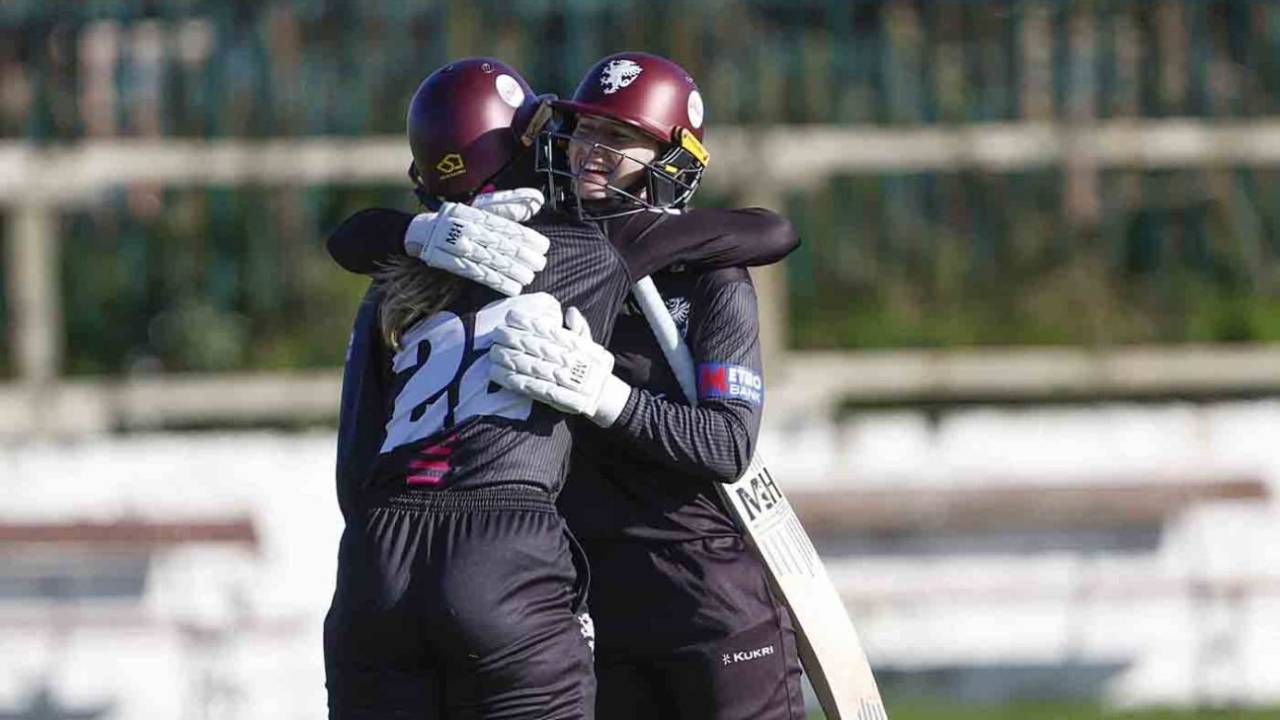 Heather Knight Aur Dani Gibson Ki Masterclass: Somerset Ne Lancashire Ko Dhoya!