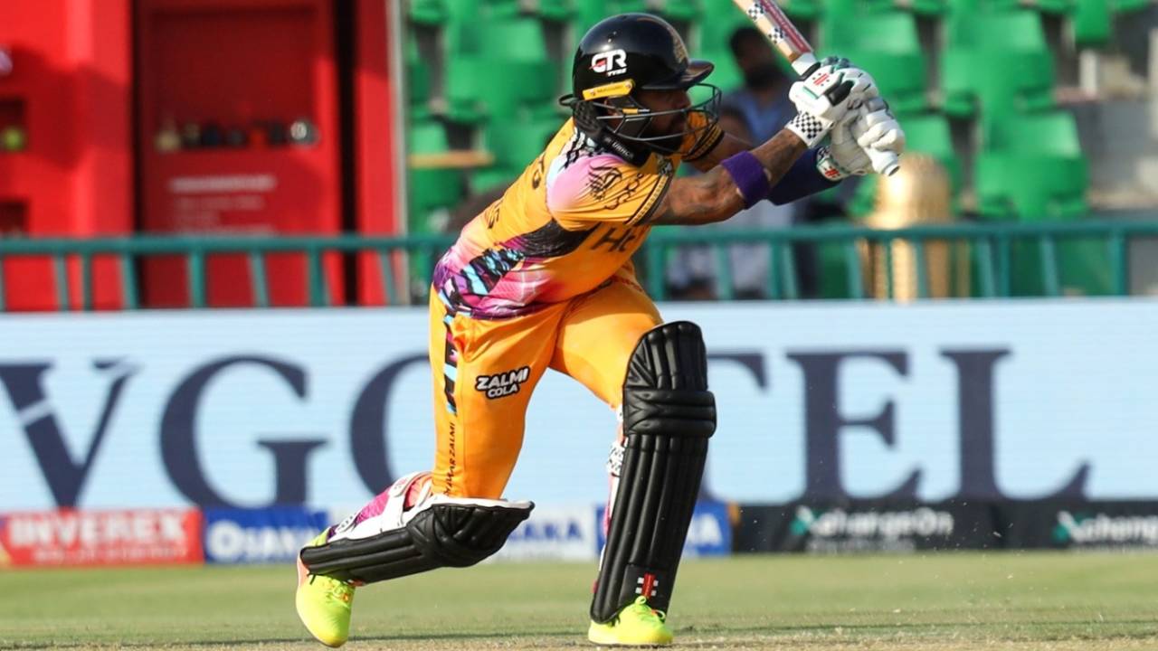 Kusal Mendis and Farhan Yousaf destroy Karachi Kings as Peshawar Zalmi record 7th straight win