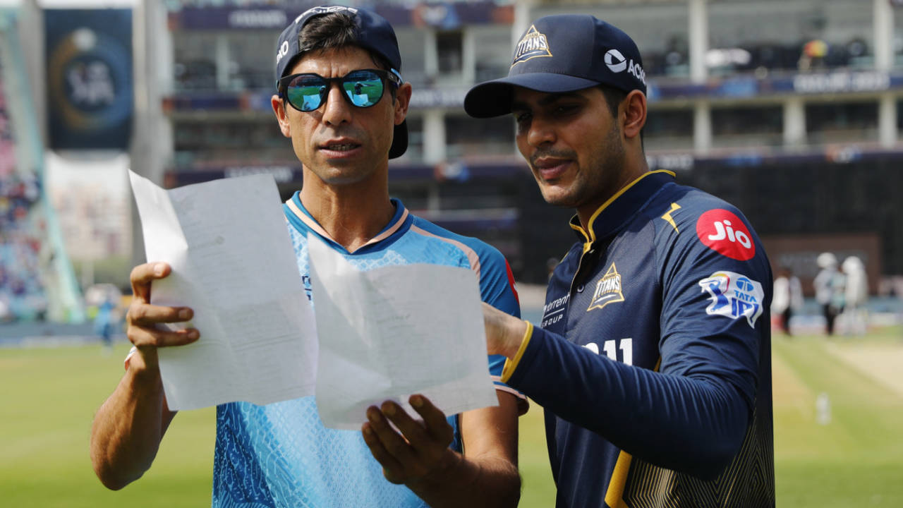 RCB vs GT: Rajat Patidar Ne Jeeta Toss, Phil Salt Injured Aur Jason Holder Ki GT Me Hui Entry