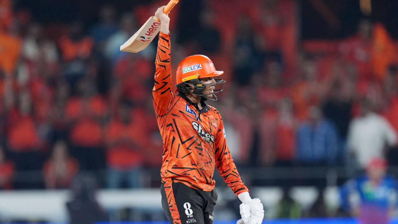 Orange Cap Race Mein Abhishek Sharma Ka Toofaan: KL Rahul Aur Sooryavanshi Ke Saath Macha Ghamasaan