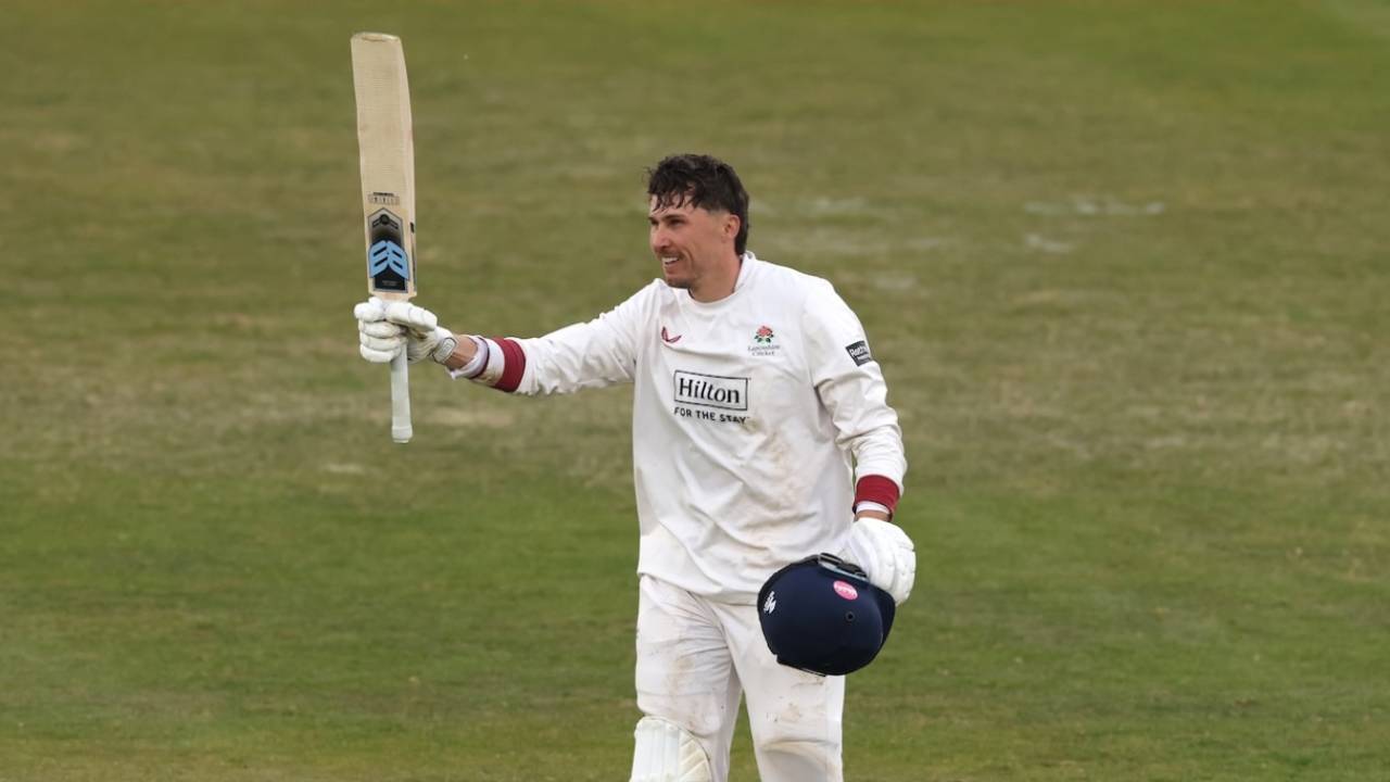 Paul Coughlin ne apni purani team Durham ko sikhaya sabak, Lancashire ke liye jada yadgaar century
