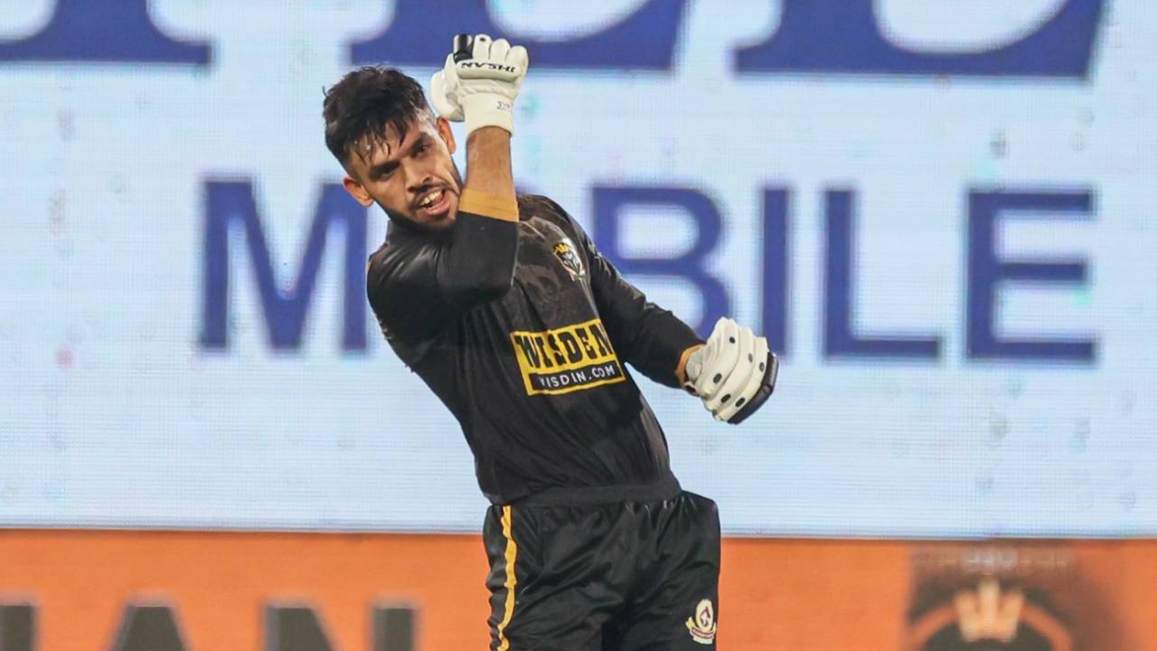 Hunain Shah ki 5 Yorkers ne kiya Islamabad United ka kaam tamam: Hyderabad Kingsmen Final mein!