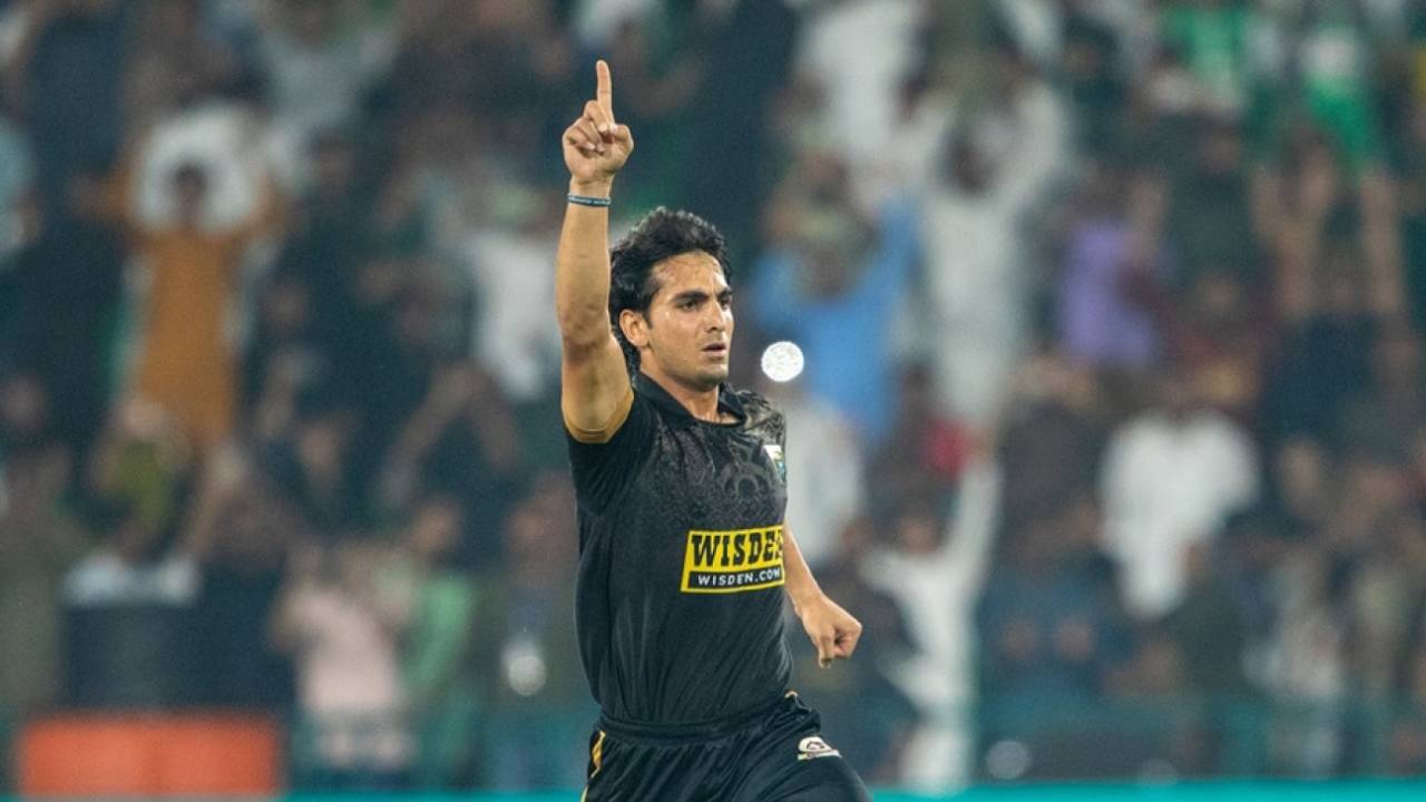 Hunain Shah Yorker Masterclass: Last Over Mein Islamabad United Ka Nikla Tel!