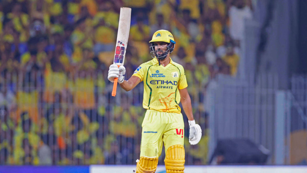 Ruturaj Gaikwad and CSK Masterclass: Mumbai Indians Facing Embarrassing Elimination After Chepauk Defeat