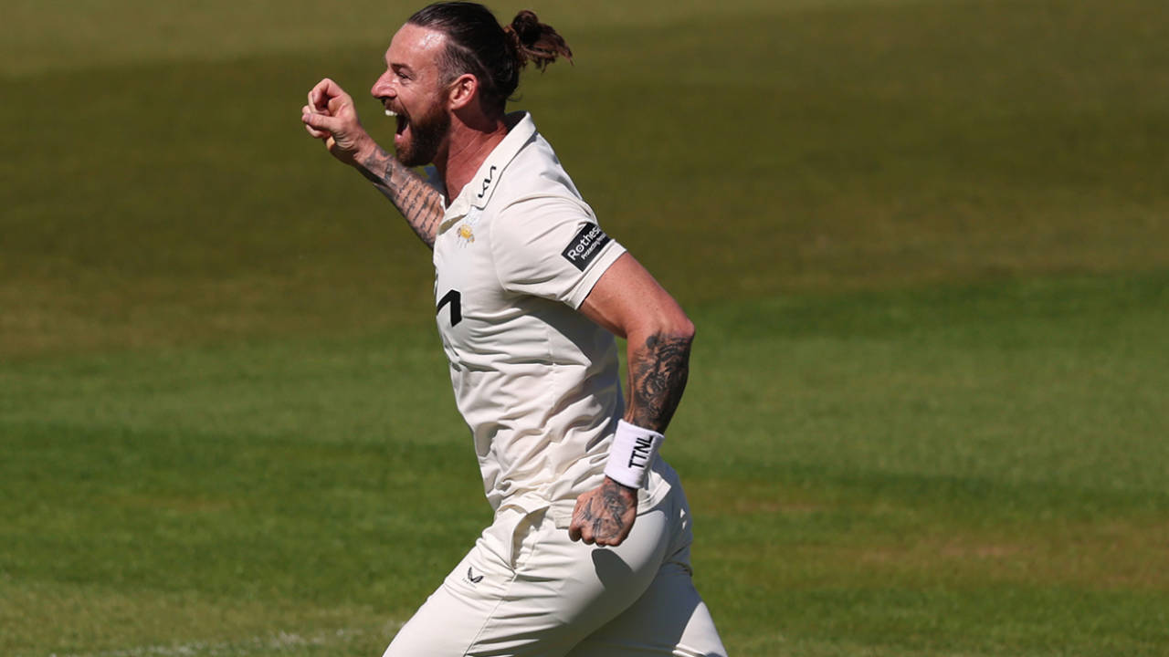 Surrey vs Sussex: Finally Surrey get off the mark as Sussex resistance crumbles at Kia Oval