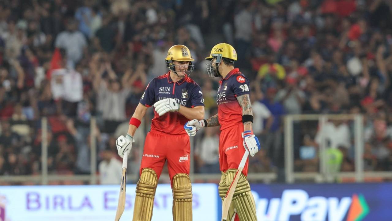 Raipur Me Hoga Aar-Paar Ka Tamasha: Mumbai Indians vs RCB Me Kiska Katega Patta?