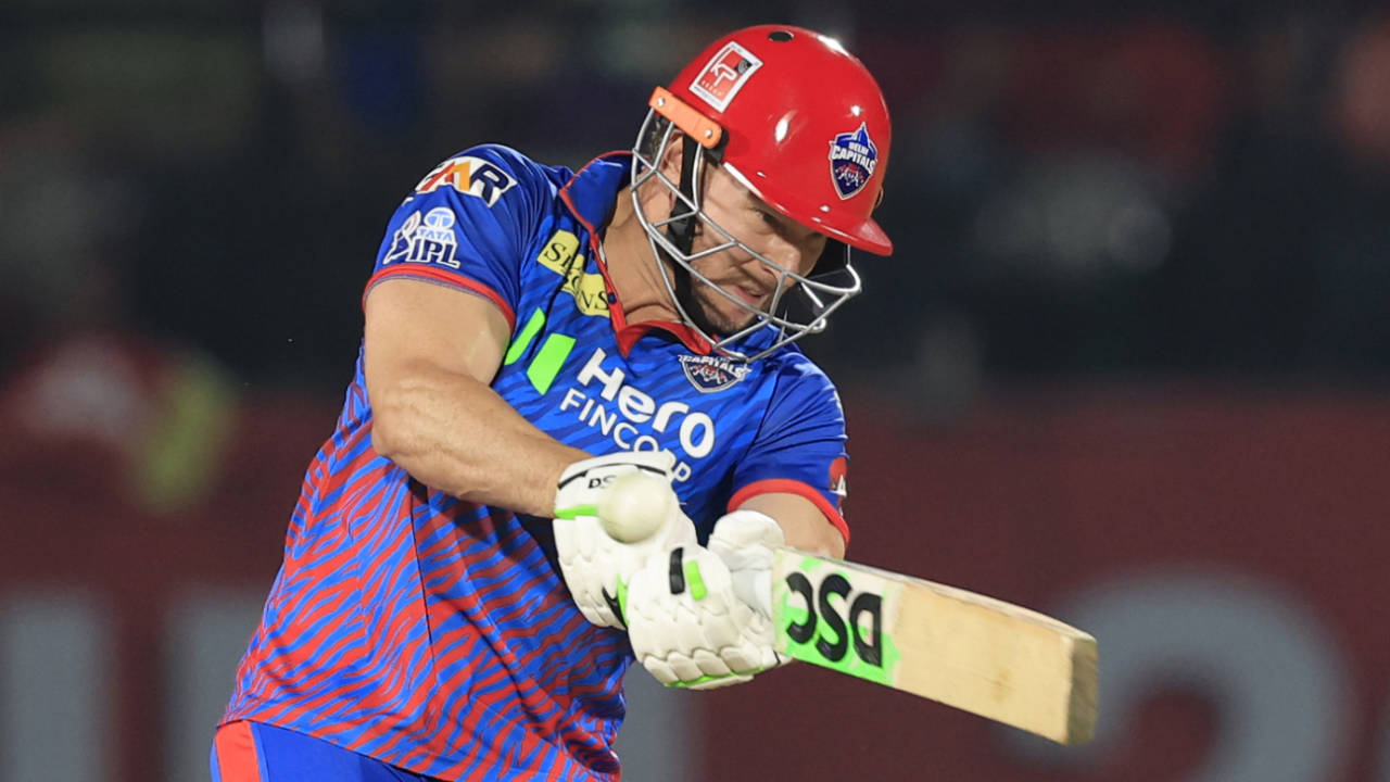 Dharamsala Me Axar Patel Aur David Miller Ka Toofan: Delhi Capitals Ne Punjab Kings Ko Playoff Ki Race Se Kiya Bahar!