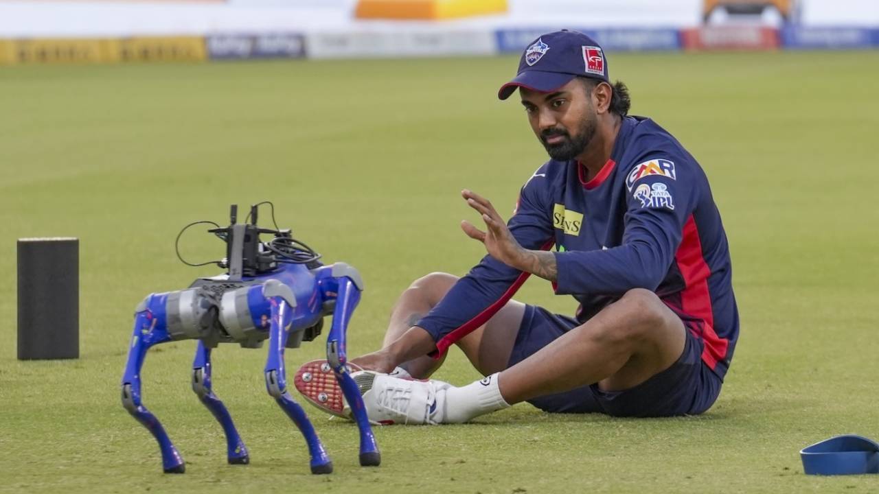 Orange Cap Race Mein KL Rahul Ki Lambi Chhalaang Aur Bhuvneshwar Kumar Ka Purple Cap Par Shandaar Kabza