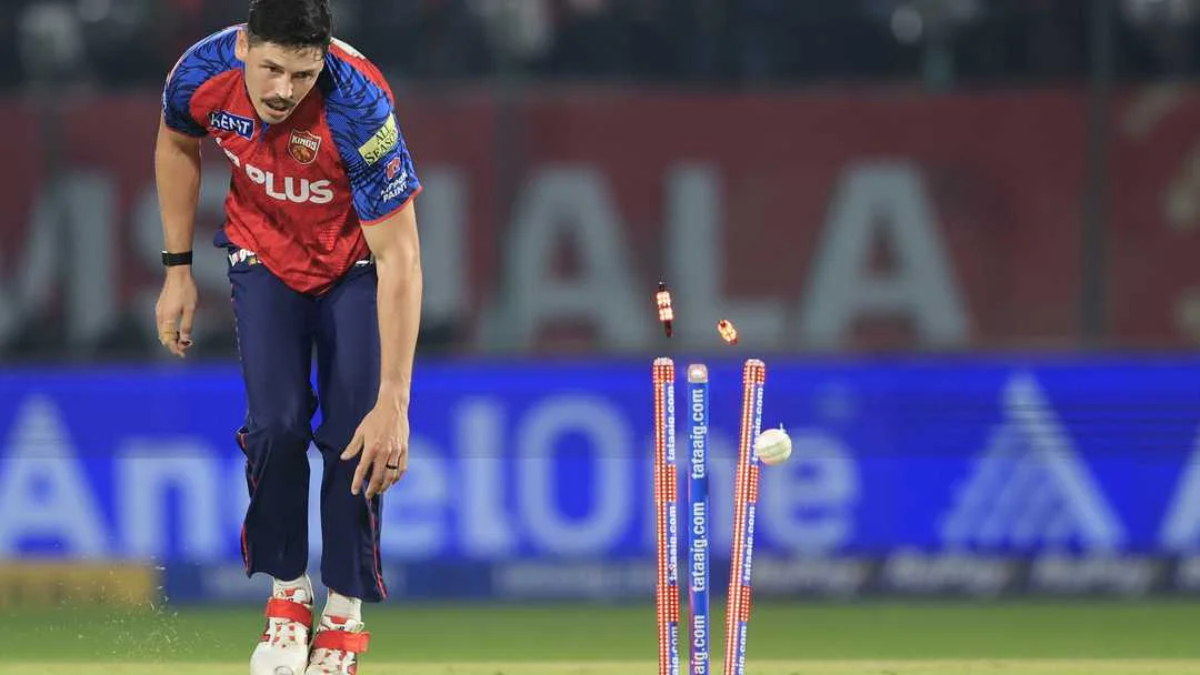PBKS Final-Over Collapse Deepens Playoff Pressure After Delhi Capitals Chase Thriller