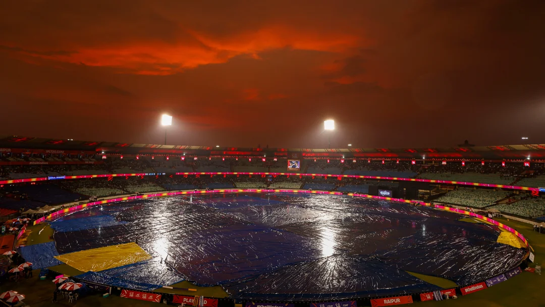 Rain Delay, Kohli Century And RCB's Top-Spot Surge Turn Raipur Into IPL Night To Remember