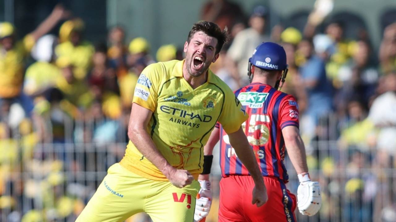 CSK vs LSG: Jamie Overton ki injury ne badhayi Ruturaj ki tension, kya playoffs se pehle bikhar jayegi Yellow Army?