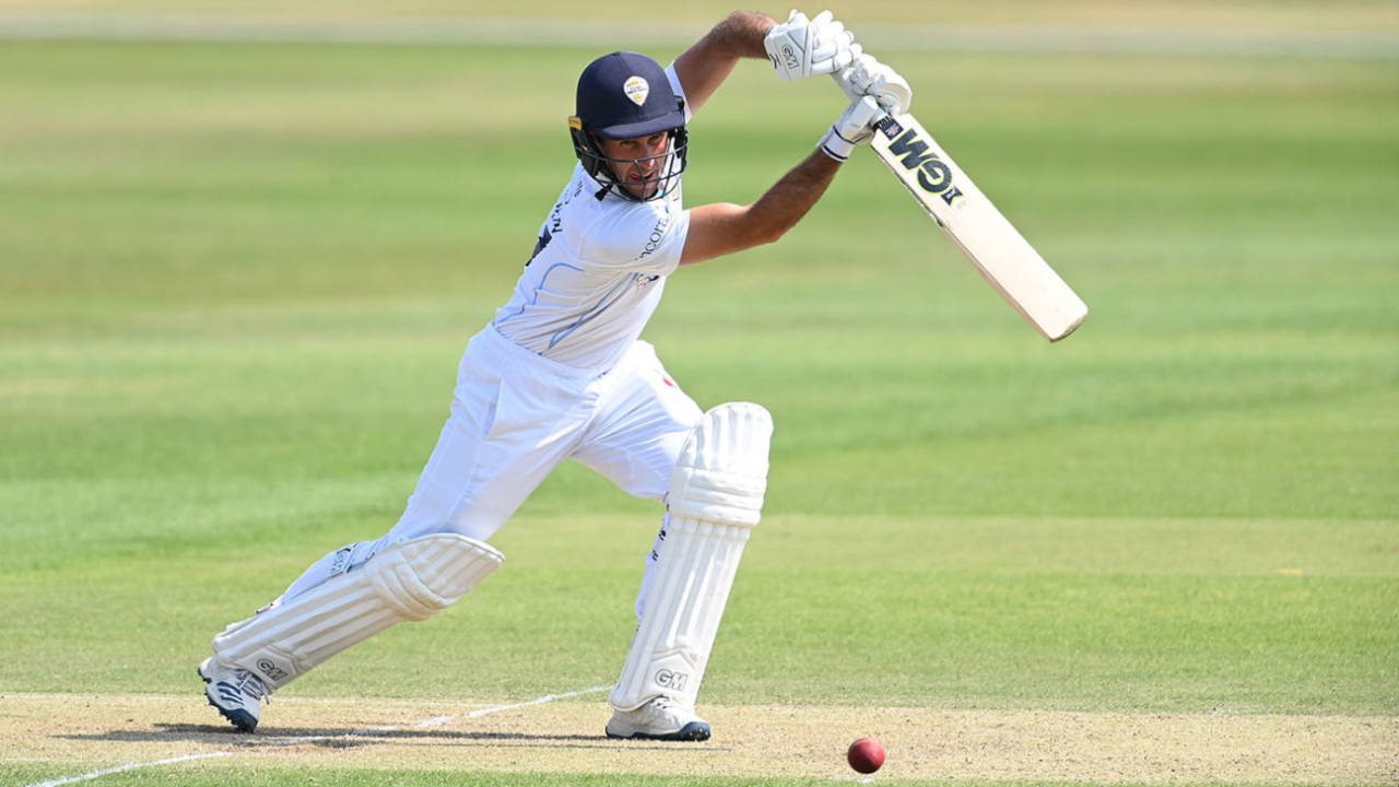 Ben Aitchison ka Lord's me Historic Tandav: 5 Wickets aur Century se Middlesex ki dhajjiya udi