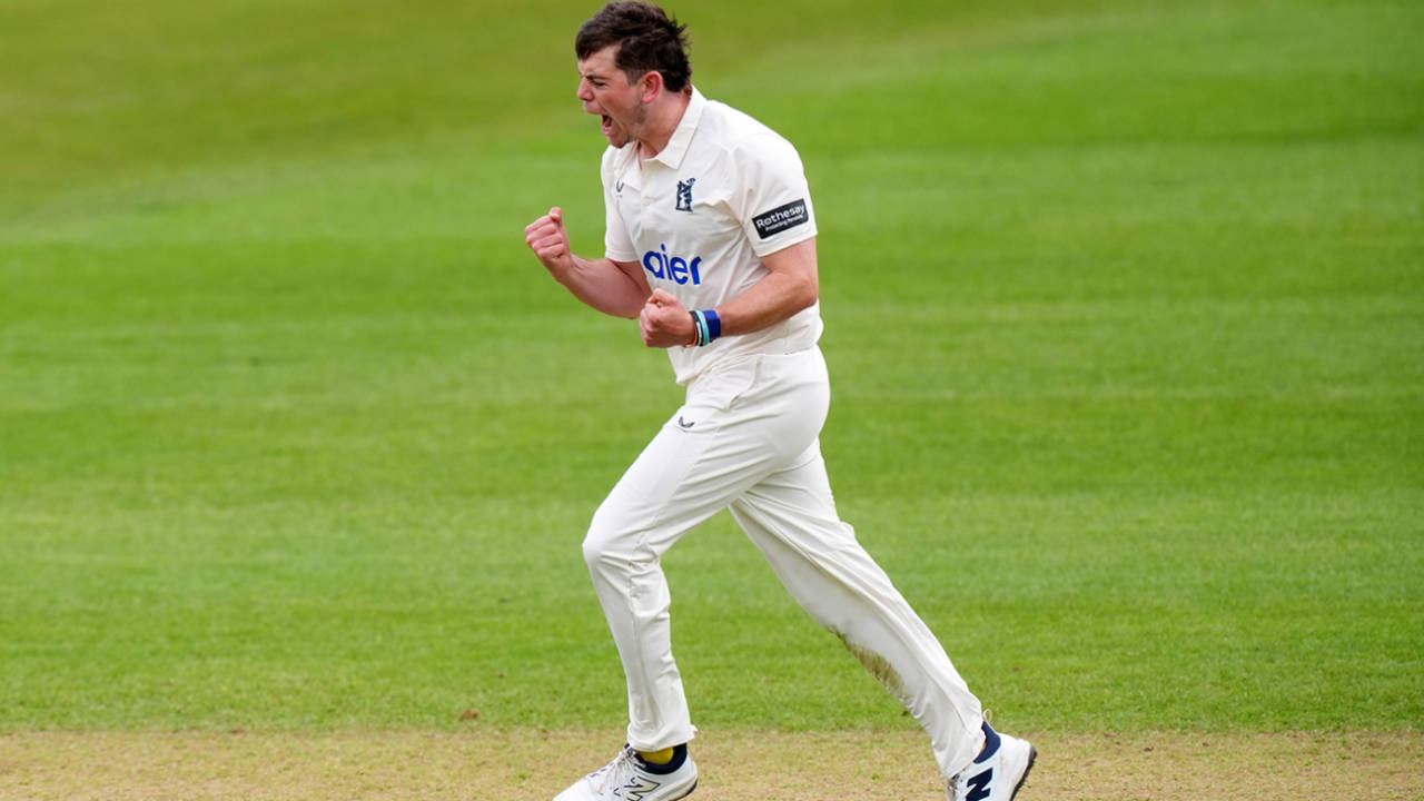 Colin Ingram ka Century aur Edgbaston ki Baarish: Warwickshire vs Glamorgan ke beech Points Split!