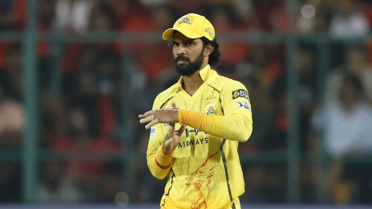 CSK Transition Phase: Ruturaj Gaikwad Ka Unfiltered Sach Aur MS Dhoni Par Sabse Badi Prophecy