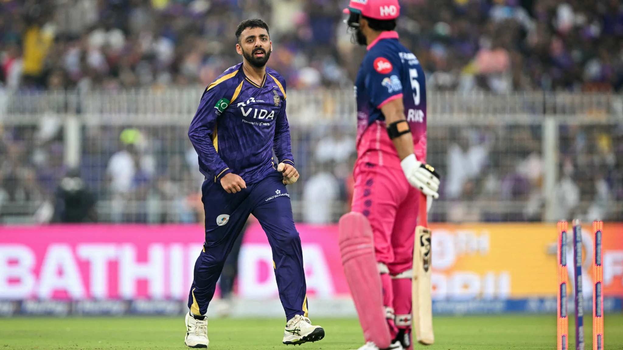 Varun Chakaravarthy’s Hidden Pain Turns KKR’s IPL 2026 Fight Into A Story Of Pure Grit