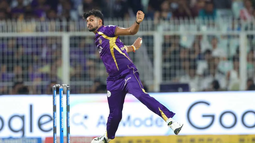 KKR Playoff Race Mein Bada Twist: Pathirana Injury Ke Baad Luvnith Sisodia Enters The Final Push